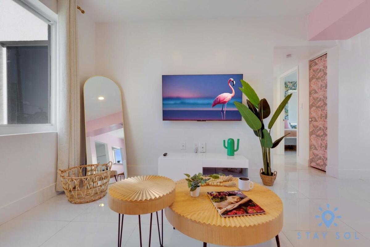 Free Parking, Bay View, Pool, Step To Beach Hollywood Bagian luar foto