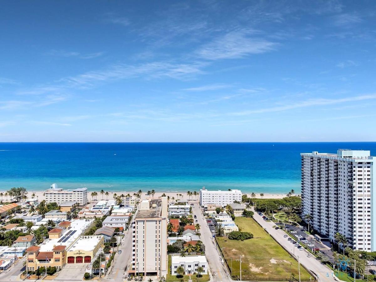 Free Parking, Bay View, Pool, Step To Beach Hollywood Bagian luar foto