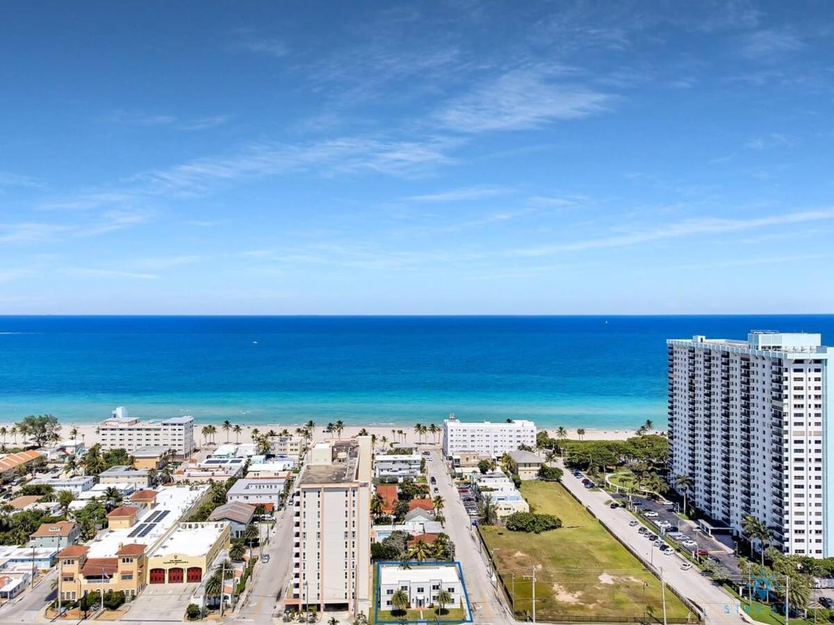 Free Parking, Bay View, Pool, Step To Beach Hollywood Bagian luar foto