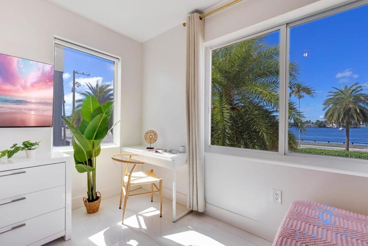 Free Parking, Bay View, Pool, Step To Beach Hollywood Bagian luar foto