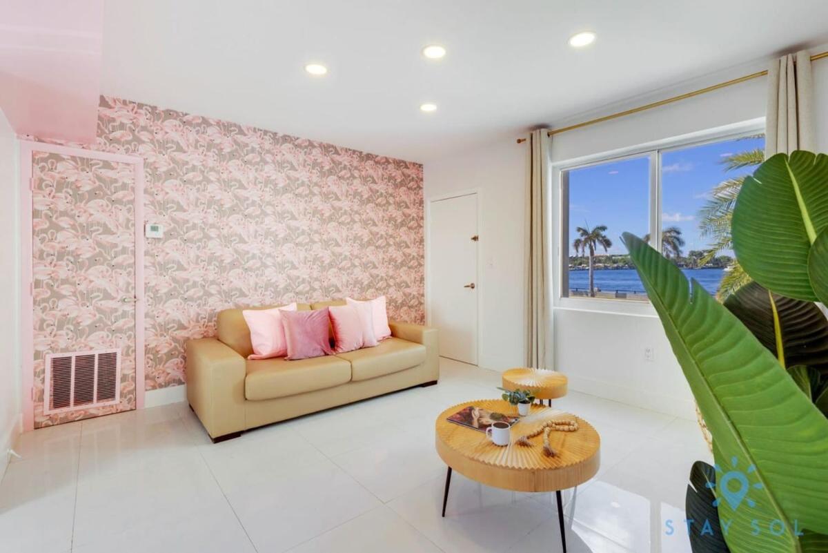 Free Parking, Bay View, Pool, Step To Beach Hollywood Bagian luar foto