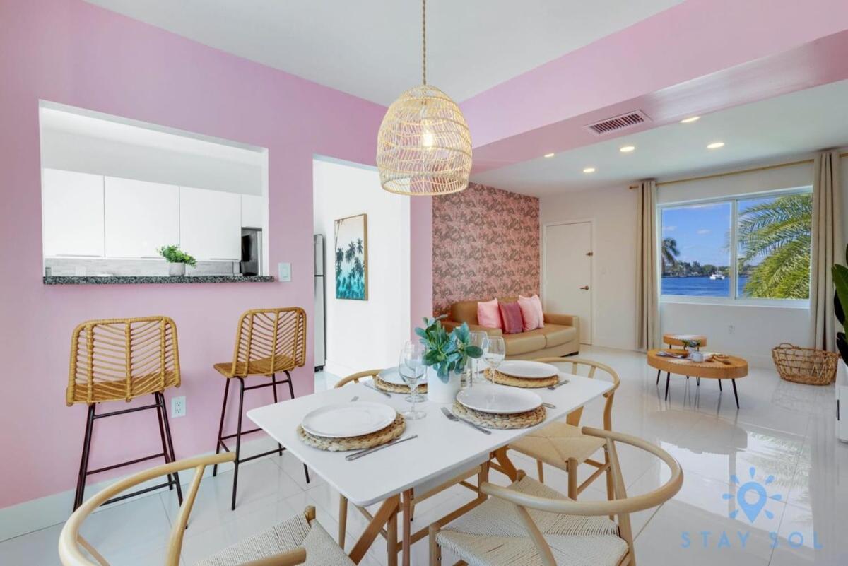 Free Parking, Bay View, Pool, Step To Beach Hollywood Bagian luar foto